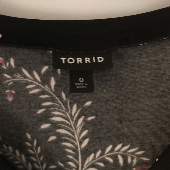 Torrid Black Flutter Sleeve Shirt - Picture 2 of 2